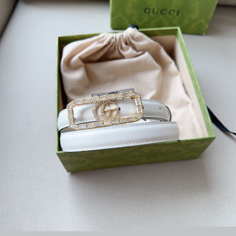 G*u*i belts